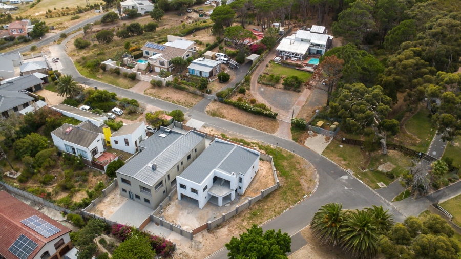 3 Bedroom Property for Sale in Mountainside Western Cape